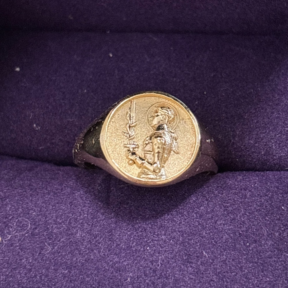 Unisex   Joan of Arc signet ring